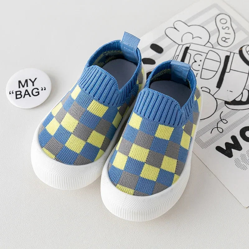 2025 Spring New Slip-on Toddler Shoes Baby First Walkers Boys Girls Autumn Non-Slip Classic Plaid Sneakers Sport Shoes