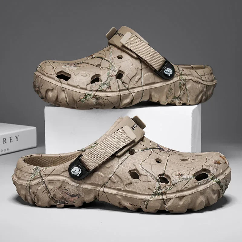 Summer Men's Clogs Sandals Man Home Garden Shoes Comfortable Men Slippers Non-Slip Soft Bottom Flip Flop Sandals Big Size 46 47