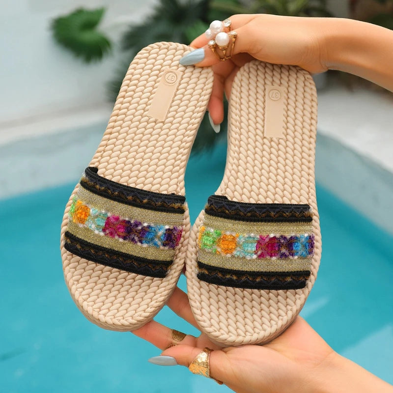 2026 New Fashionable Beach Sandals Outdoor Rubber Sole Wear resistant Casual Comfortable Flat Shoes