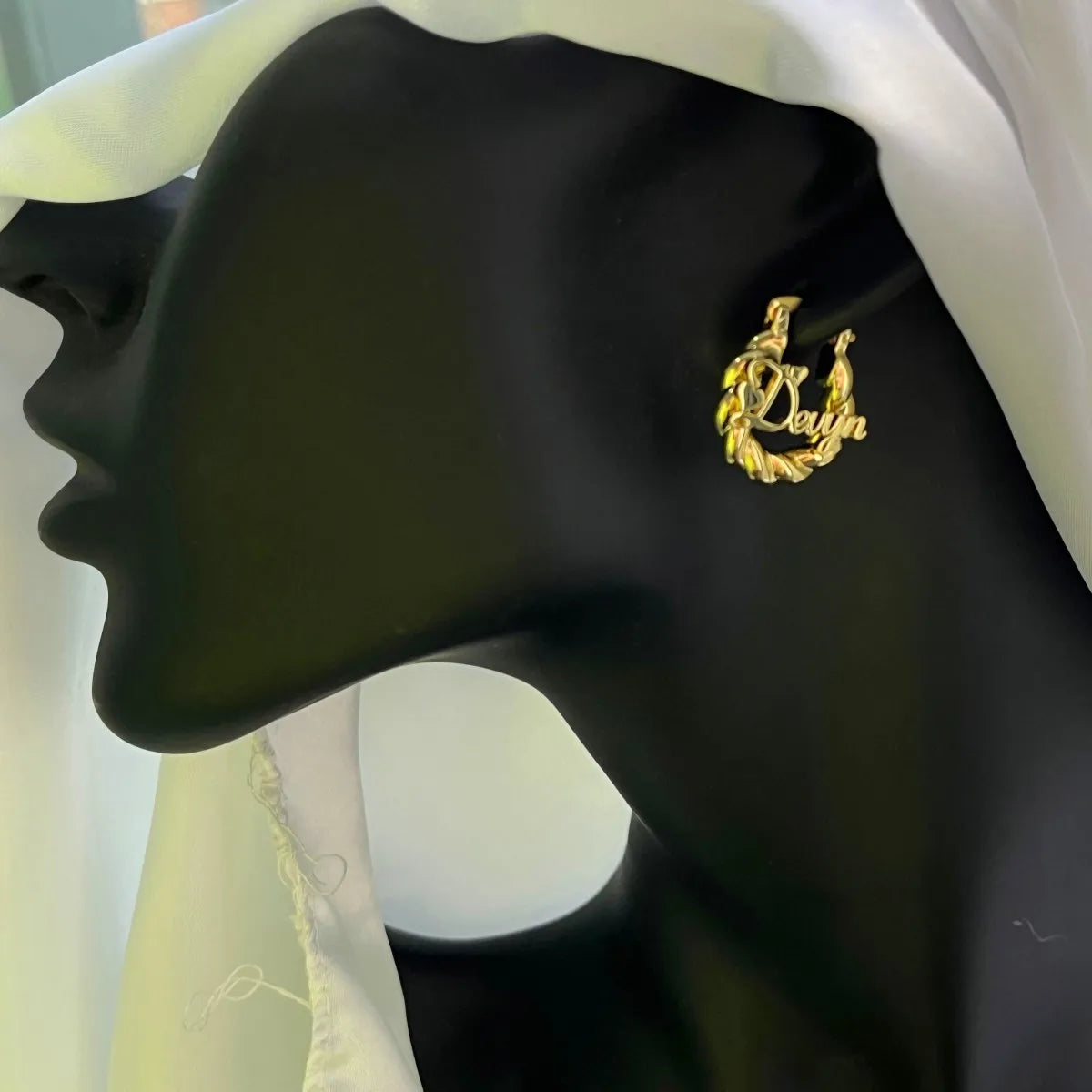 DUOYING Custom Name Earrings 18mm Personalized Twist Hoop Earring 2022 With Letters Anti-allergy For Women Girls Jewelry Gift