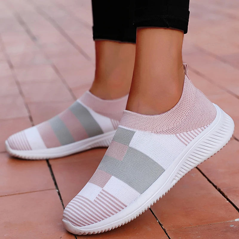 Women's Sneaker Fashion Soft Sneakers For Women Walking Shoes Slip On Sock Shoes Plus Size Women's Sneakers Zapatos De Mujer