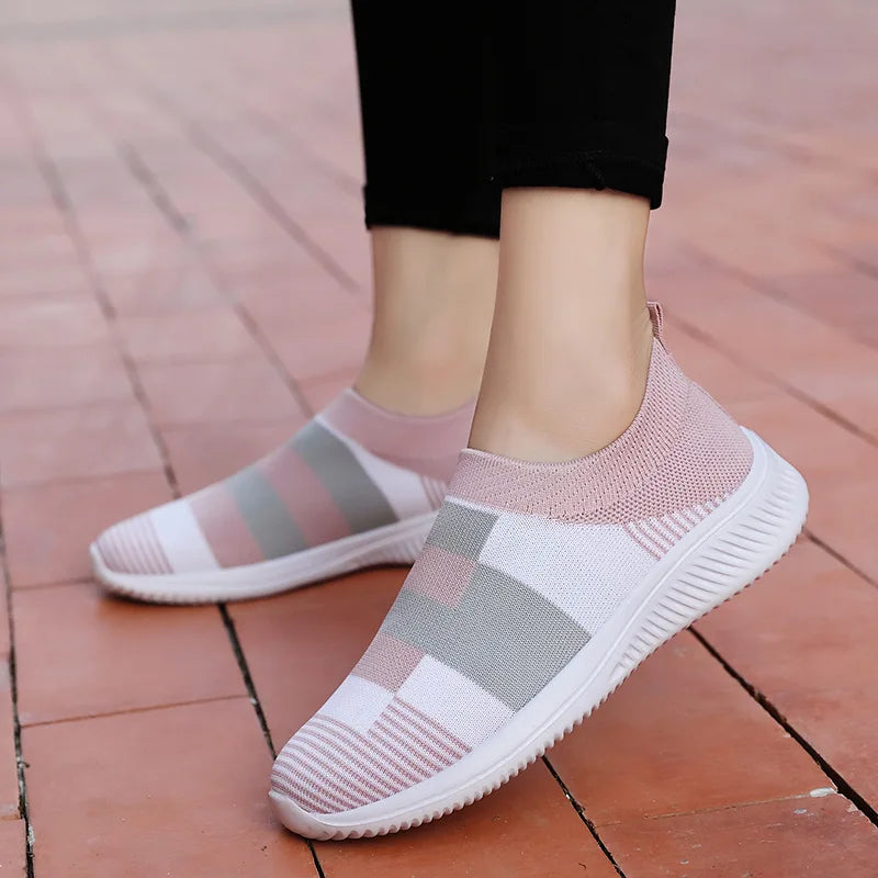 Women's Sneaker Fashion Soft Sneakers For Women Walking Shoes Slip On Sock Shoes Plus Size Women's Sneakers Zapatos De Mujer