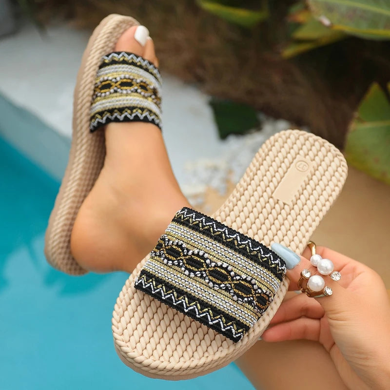 2026 New Fashionable Beach Sandals Outdoor Rubber Sole Wear resistant Casual Comfortable Flat Shoes