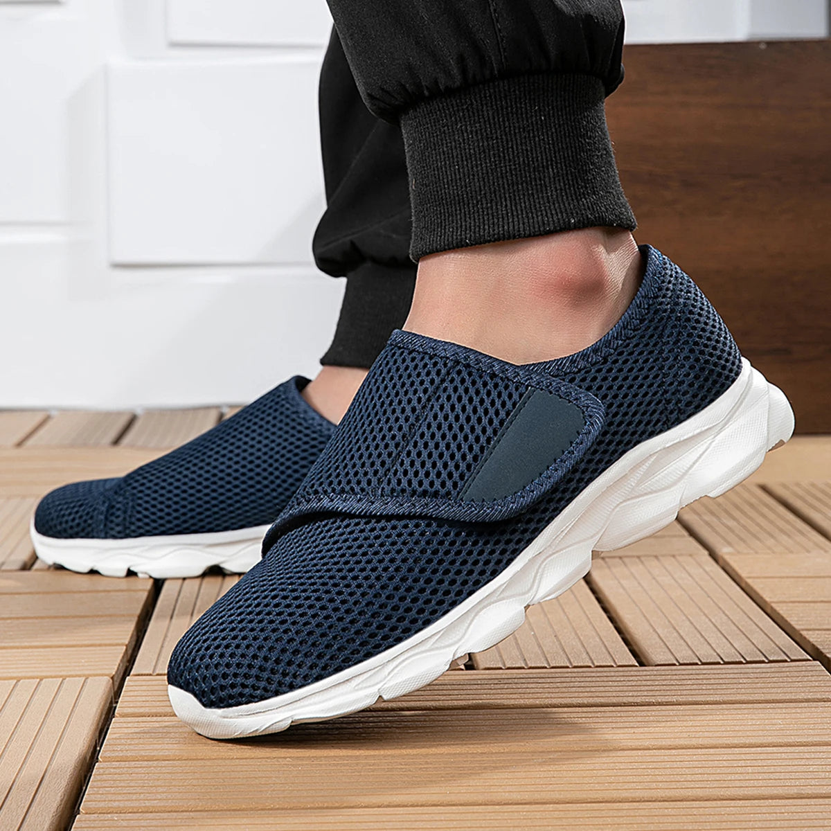 New Casual Orthopedics Wide Feet Swollen Shoes Thumb Eversion Adjusting Soft Comfortable Diabetic Shoe Walking Shoes