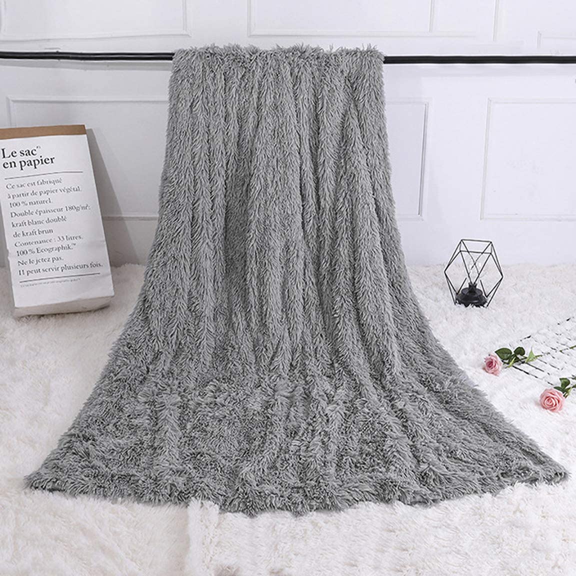 Thickened Fluffy Blanket Warm winter Bedspread on the bed