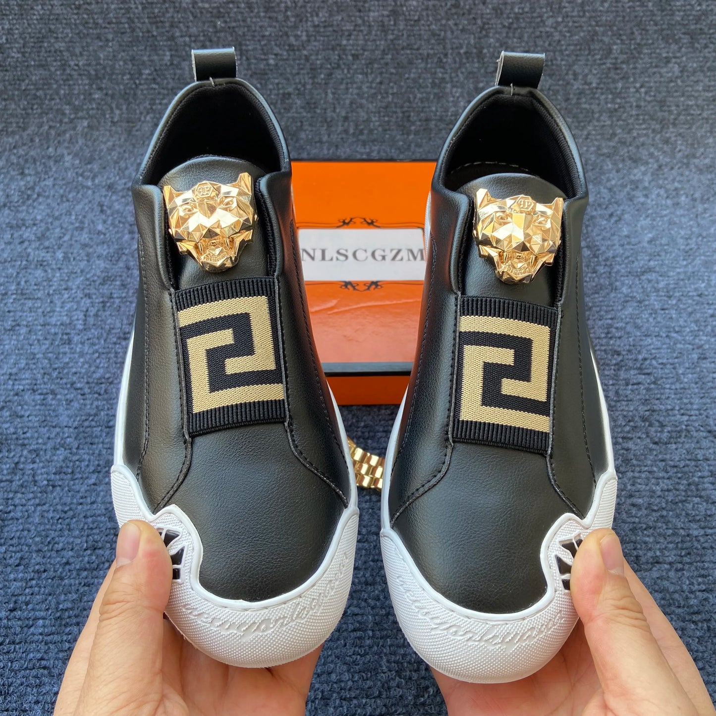 original shoe brand Lion head casual shoes for man luxury loafers designer shoes casual sneakers for man flats black white