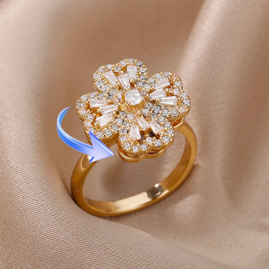 Rotating Four Clover Wedding Rings for Women